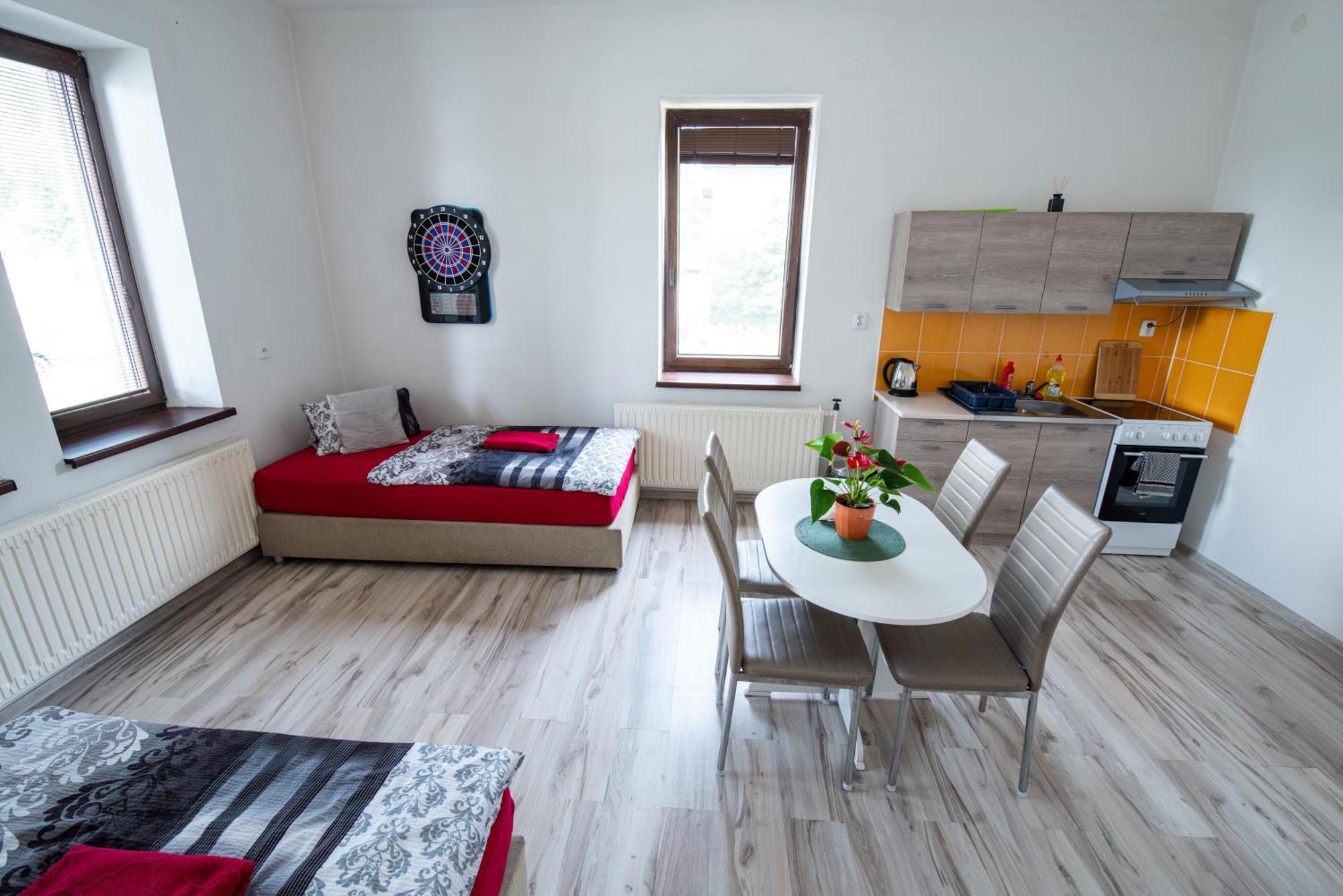 Apartmany U Prochazku Horovicky Bagian luar foto