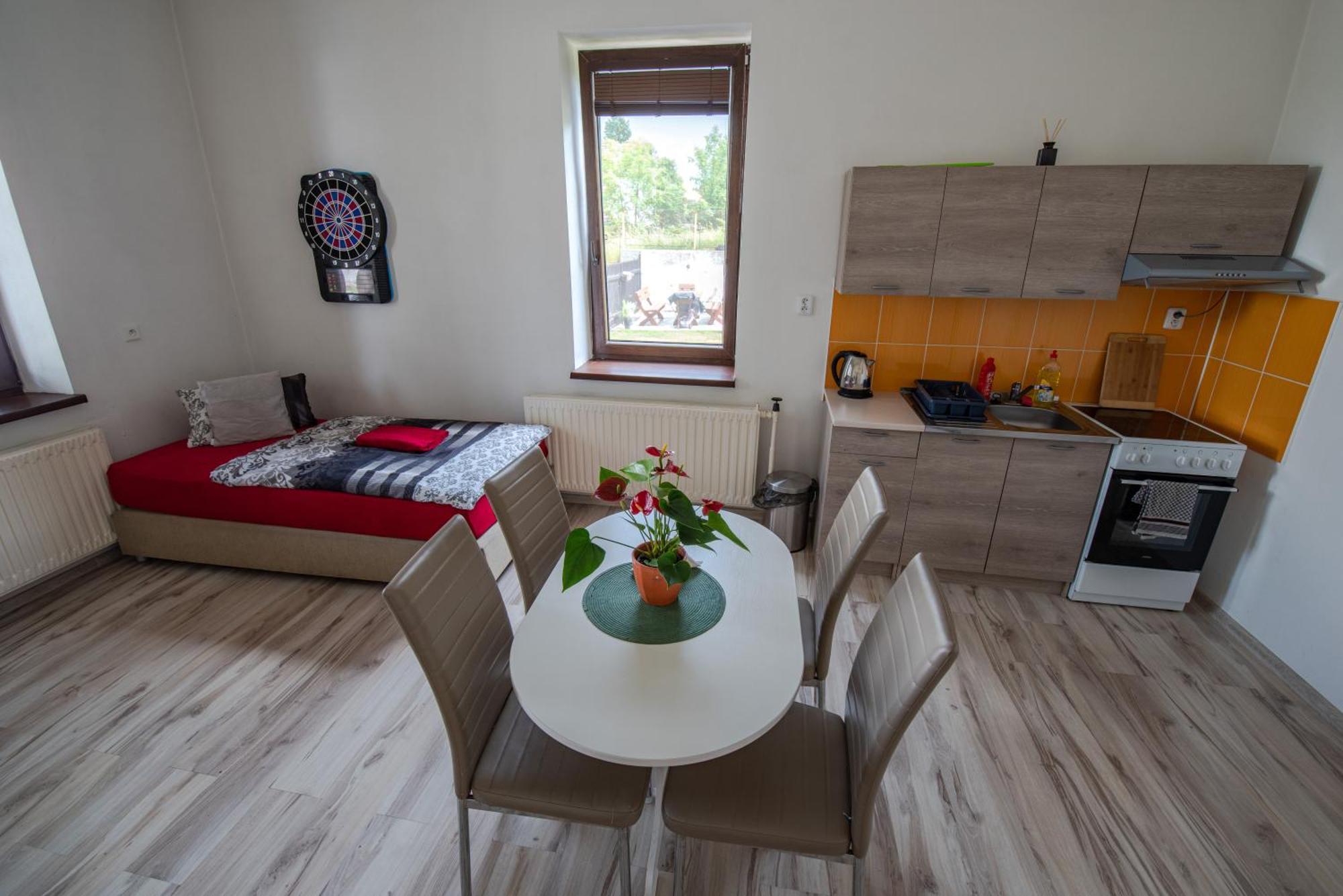 Apartmany U Prochazku Horovicky Bagian luar foto