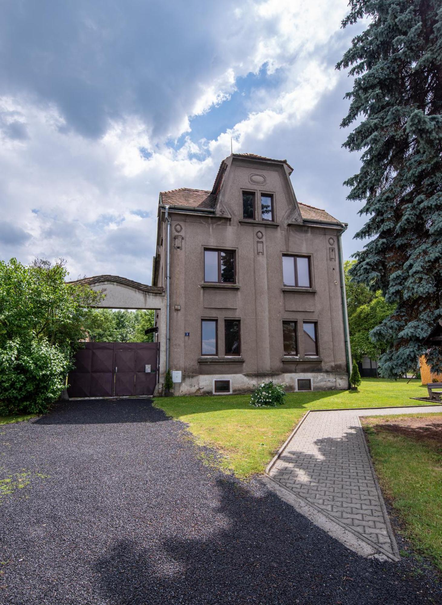 Apartmany U Prochazku Horovicky Bagian luar foto