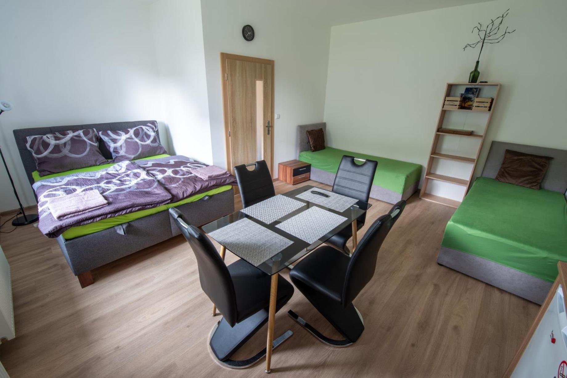 Apartmany U Prochazku Horovicky Bagian luar foto